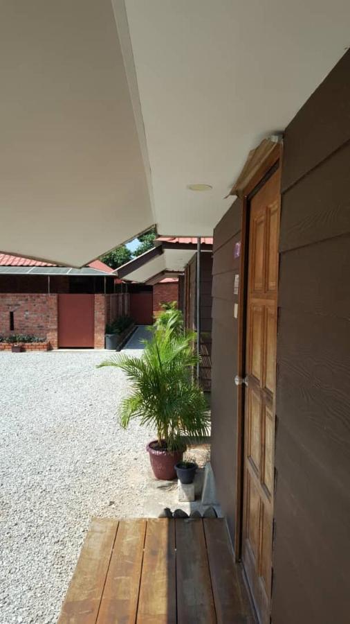 Homestay Umbai Kelana Merlimau Bagian luar foto